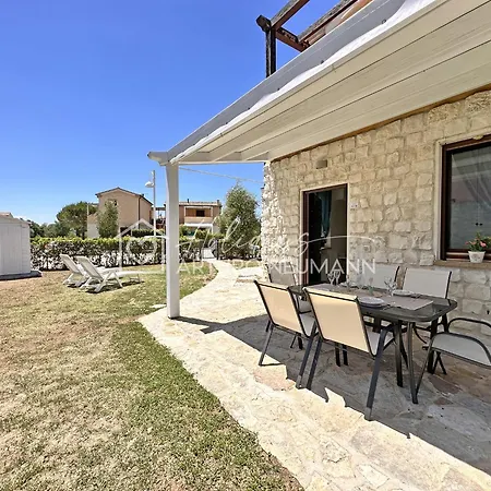 640 - Bellissimo Bilocale Con Portico E Giardino Al Adamo Ed Eva White Club Inclusa Nel Prezzo Apartment